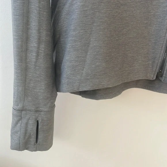 Lululemon Precision Jacket - Picture 5 of 6